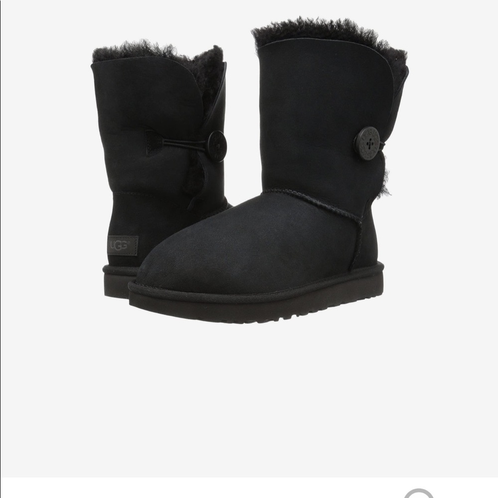 Excellent Condition Bailey Ugg Boots, size 9.